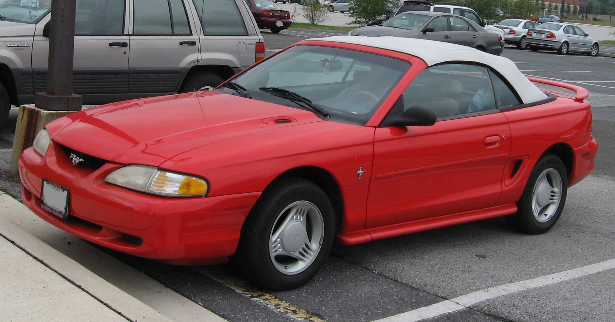 94-98_ford_mustang_convertible-1218867-7059019-2288220