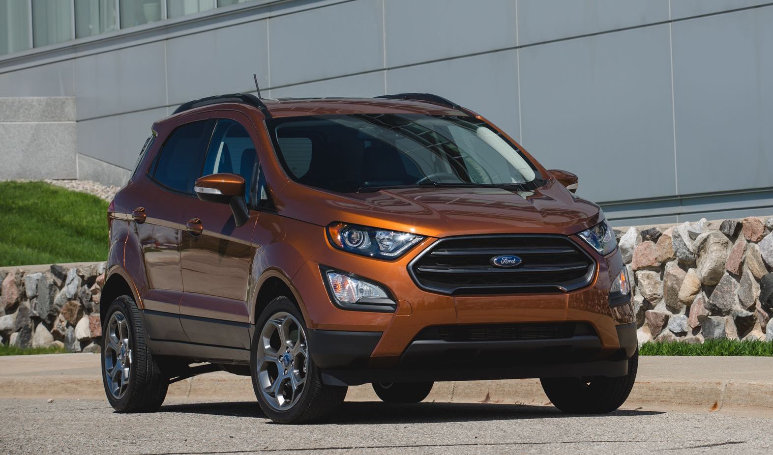 2022 Ford EcoSport Review, Pricing, and Specs