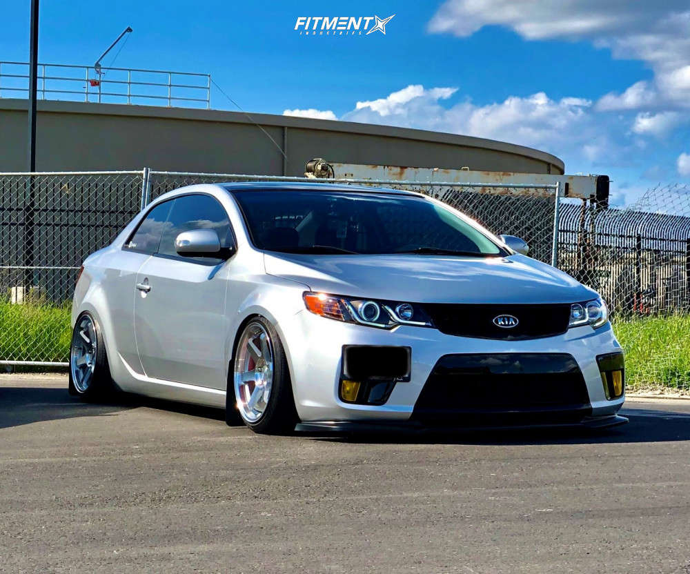 2010 Kia Forte Koup SX with 17x9 Varrstoen Es2 and Nankang 205x40 on Air  Suspension | 854368 | Fitment Industries