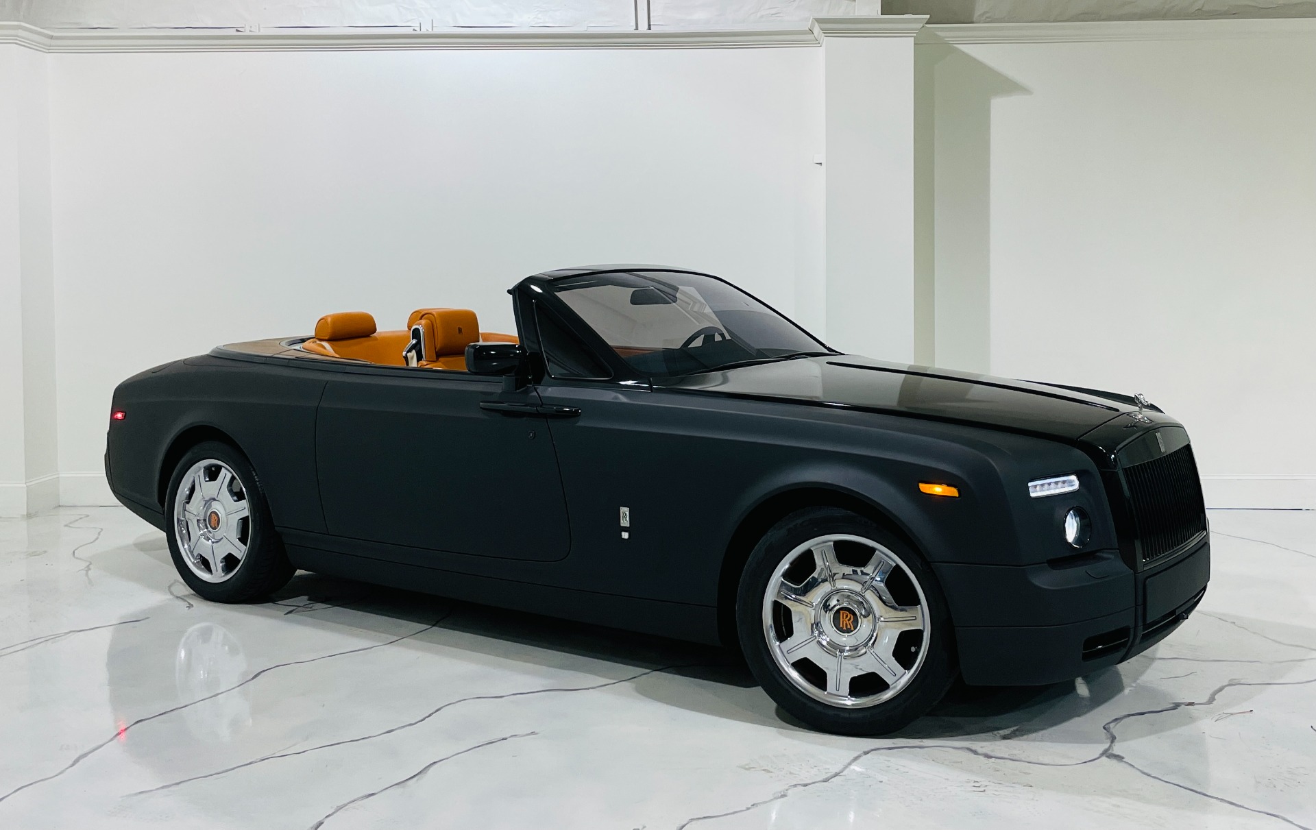Used 2008 Rolls-Royce Phantom Drophead Coupe For Sale (Sold) | Road Show  International, LLC. Stock #UX16075