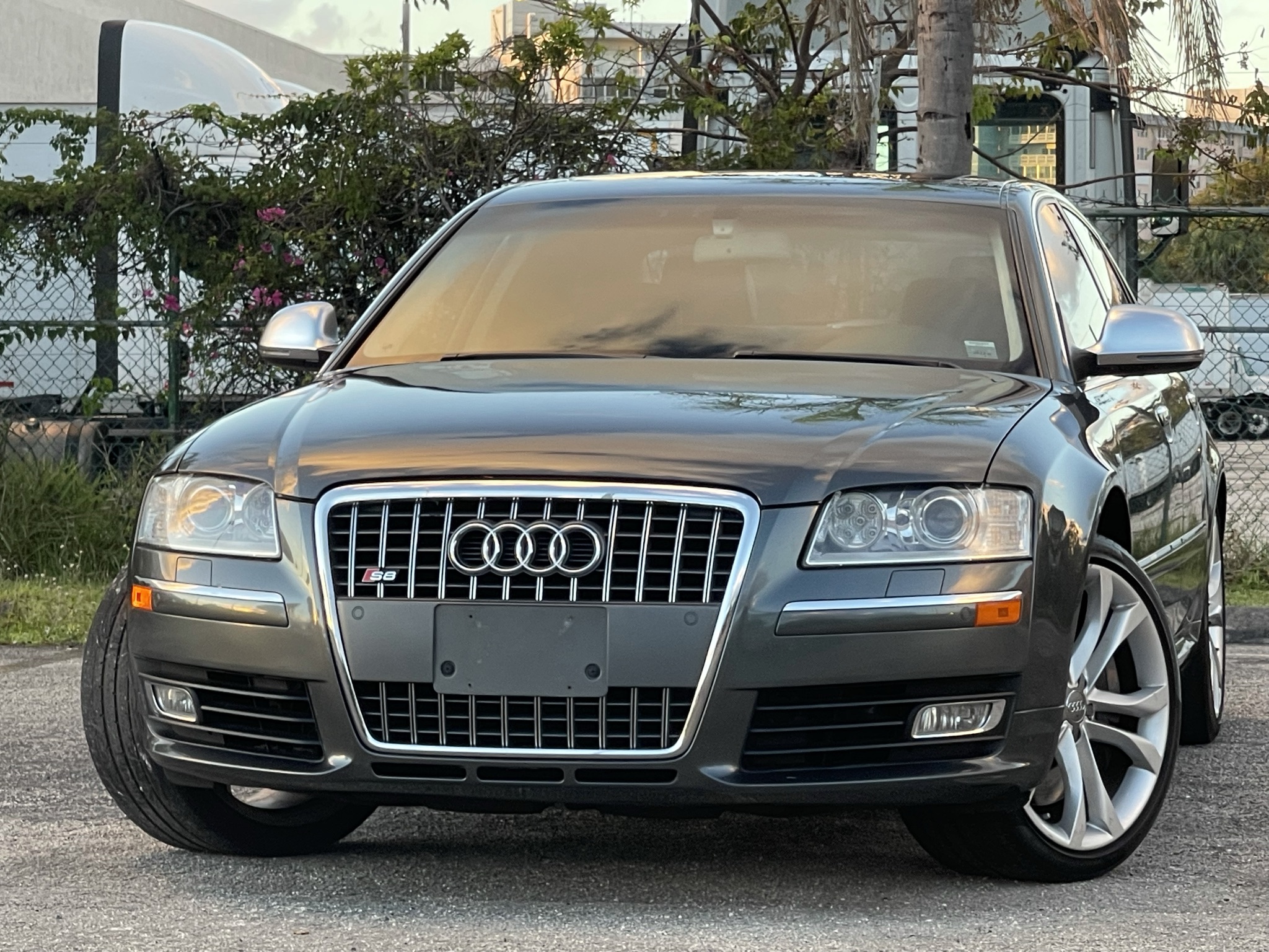 Buy Used 2008 AUDI S8 5.2 V10 QUATTRO for $25 900 from trusted dealer in  Brooklyn, NY!