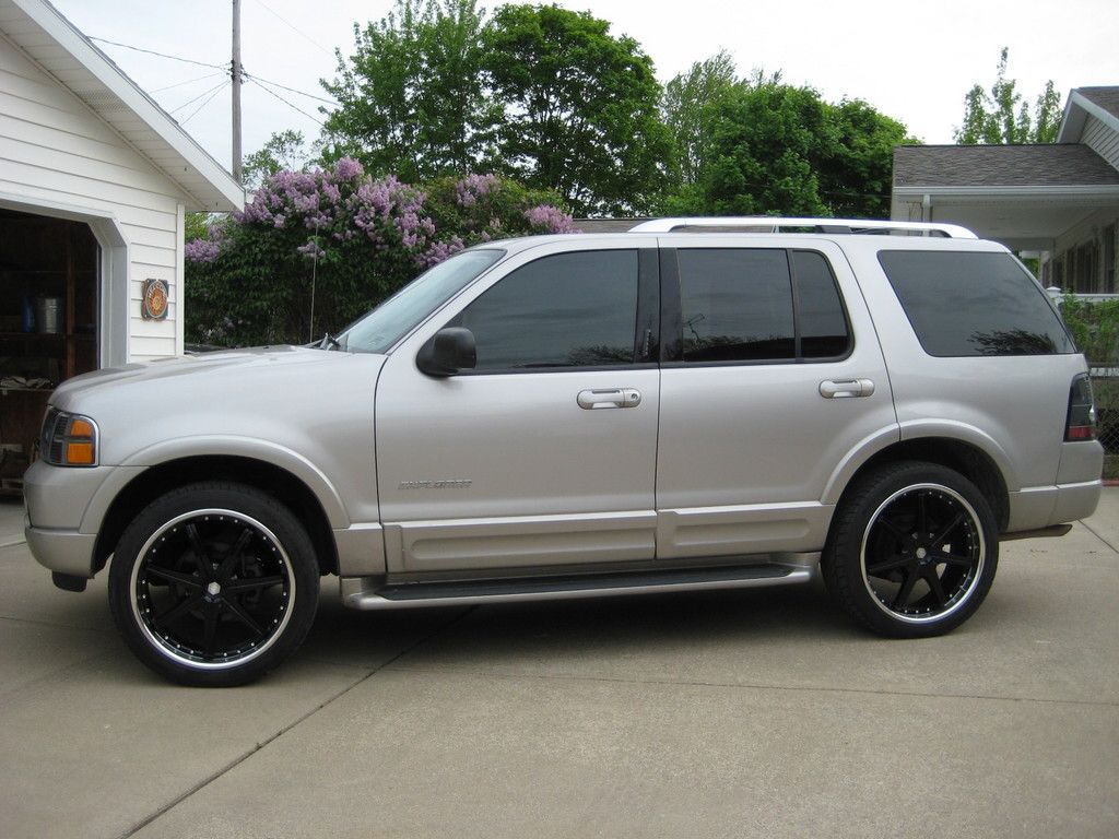 uglydimple12's 2004 Ford Explorer in Swartz Creek, MI | Autos, Vehiculos,  Futbol femenil