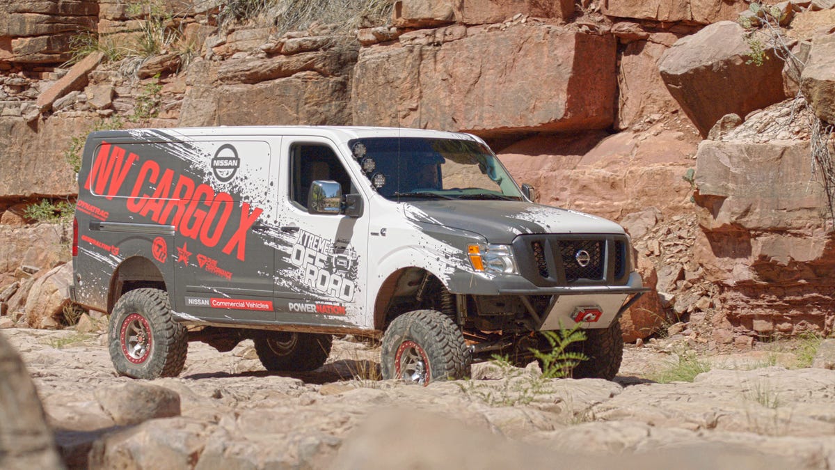 Nissan NV Cargo X is a totally sweet rock-crawling cargo van - CNET