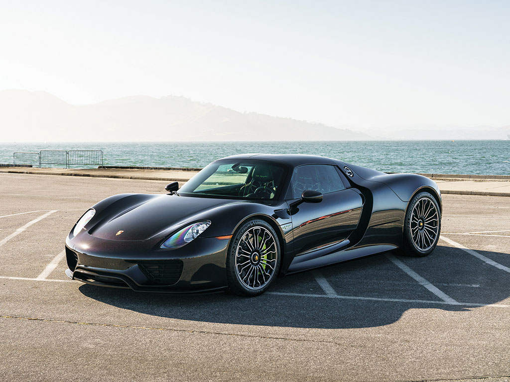 2015 Porsche 918 Spyder Base | Hagerty Valuation Tools