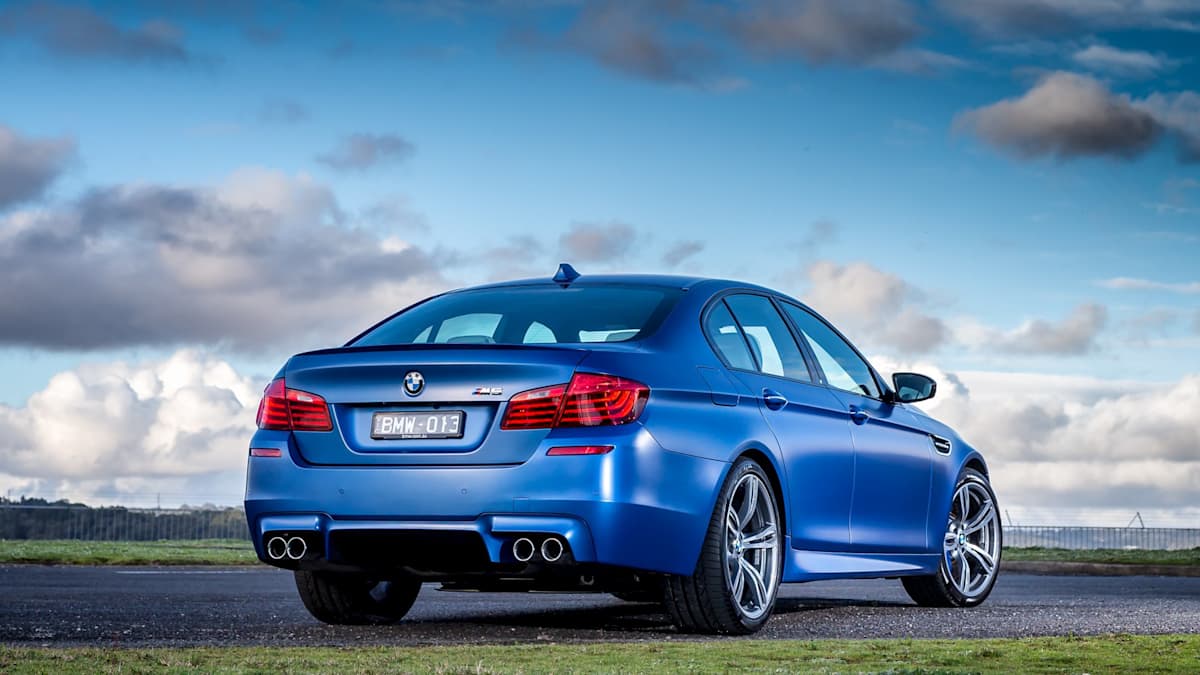2015 BMW M5 Pure Edition Review: Track test - Drive