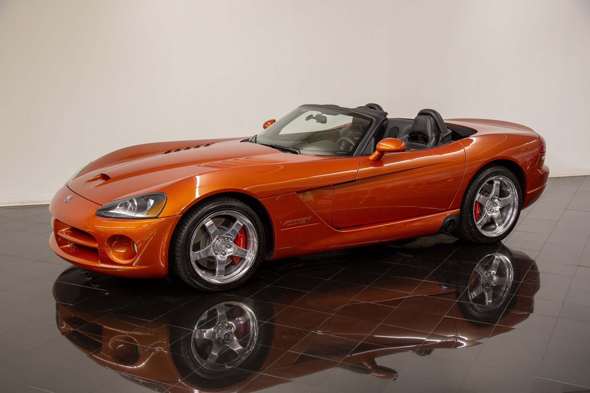 2005 Dodge Viper For Sale | St. Louis Car Museum