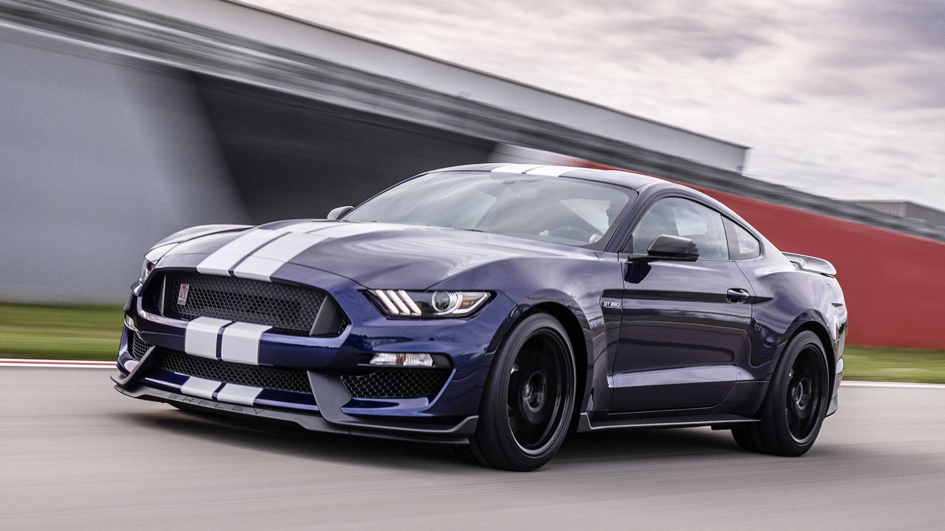 2019 Ford Mustang Shelby GT350 Gets Sharper, More Stylish