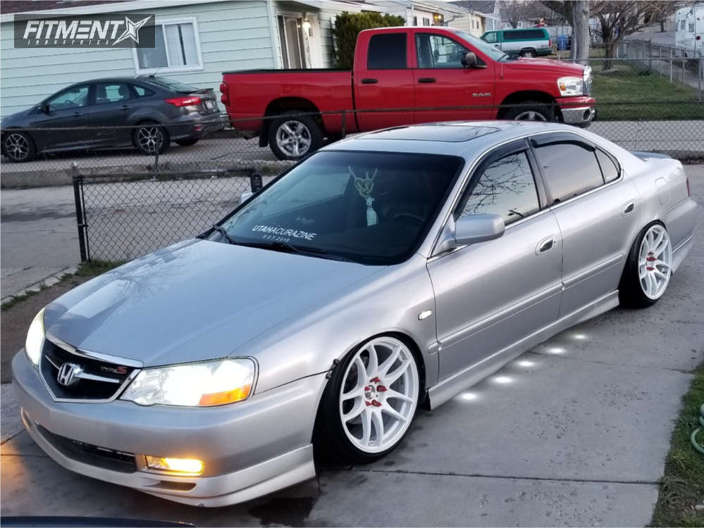2002 Acura TL with 18x9.5 ESR Sr08 and Westlake 215x40 on Coilovers |  390135 | Fitment Industries