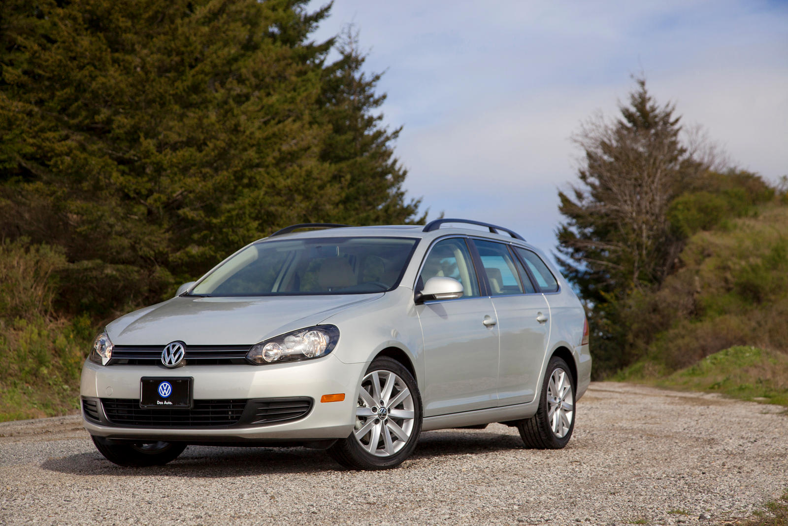 2011 Volkswagen Jetta SportWagen: Review, Trims, Specs, Price, New Interior  Features, Exterior Design, and Specifications | CarBuzz