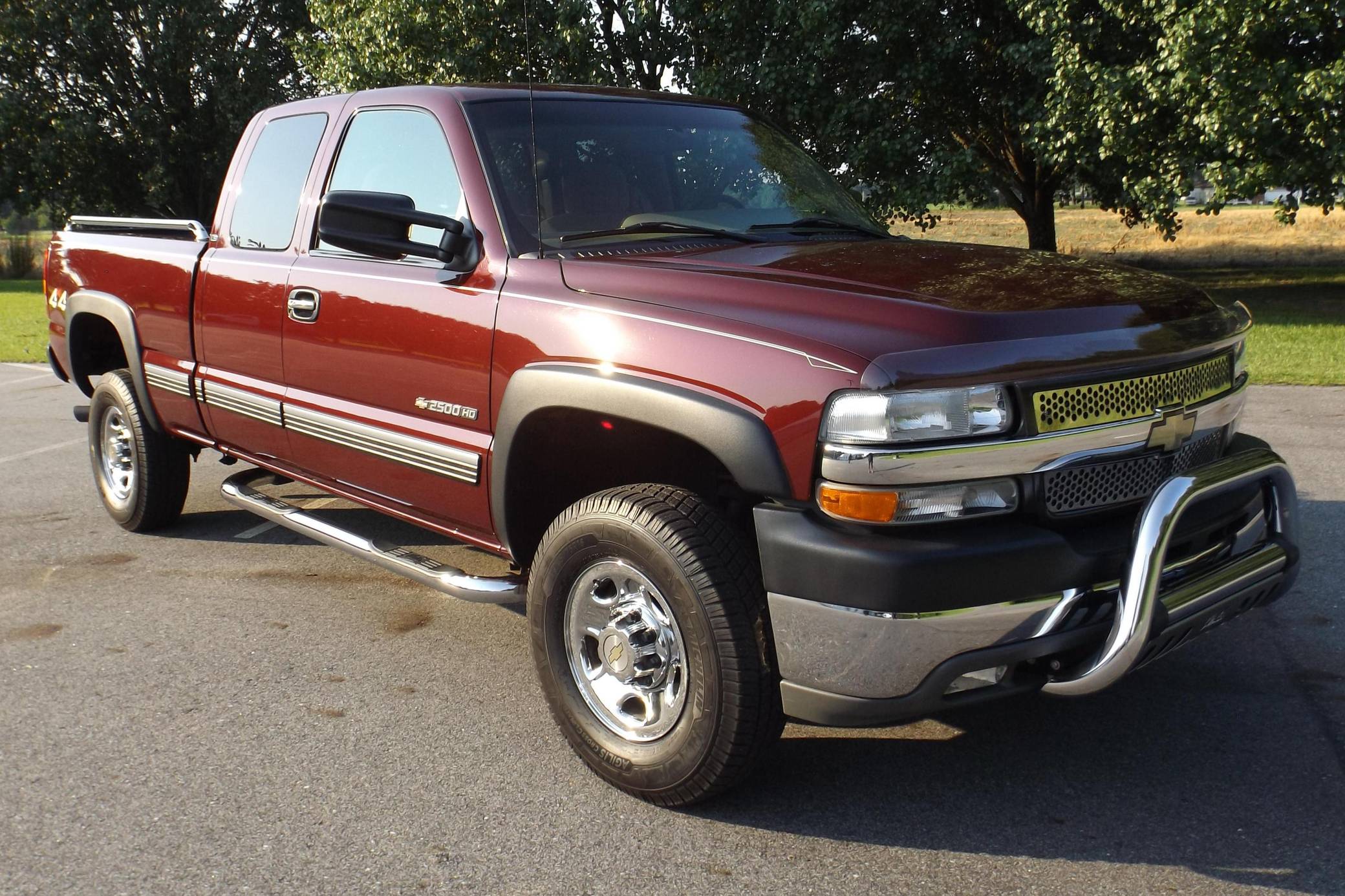 2001 Chevrolet Silverado 2500HD LS 4x4 auction - Cars & Bids