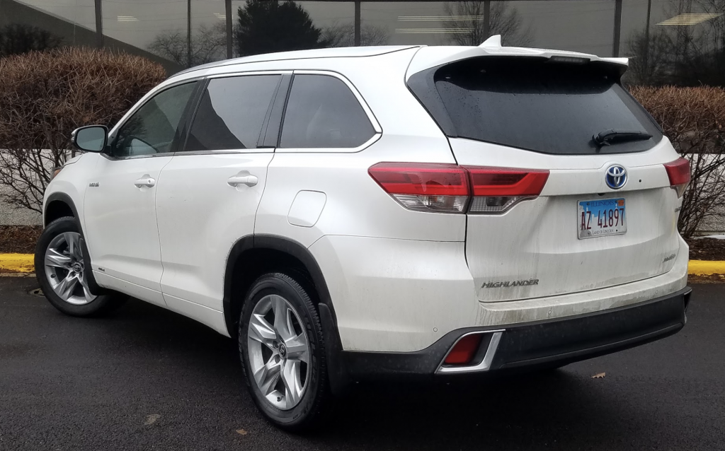 2019 Toyota Highlander Hybrid The Daily Drive | Consumer Guide®