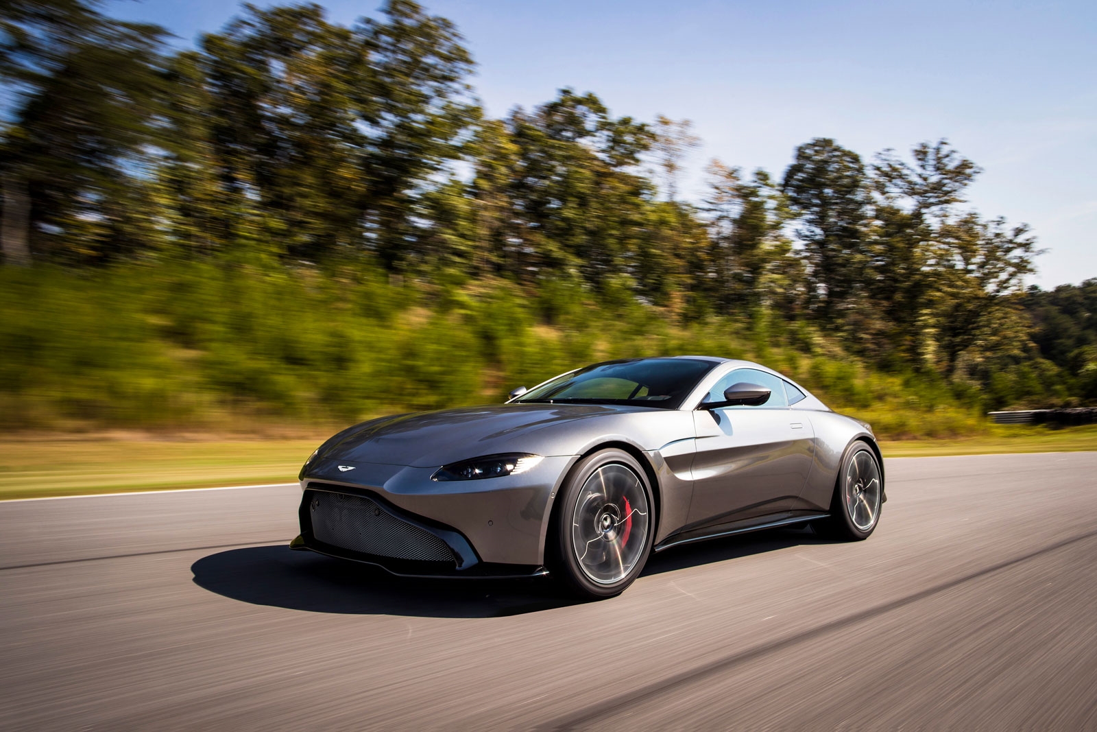 Aston Martin Vantage and Vantage F1® Edition | Aston Martin (USA)