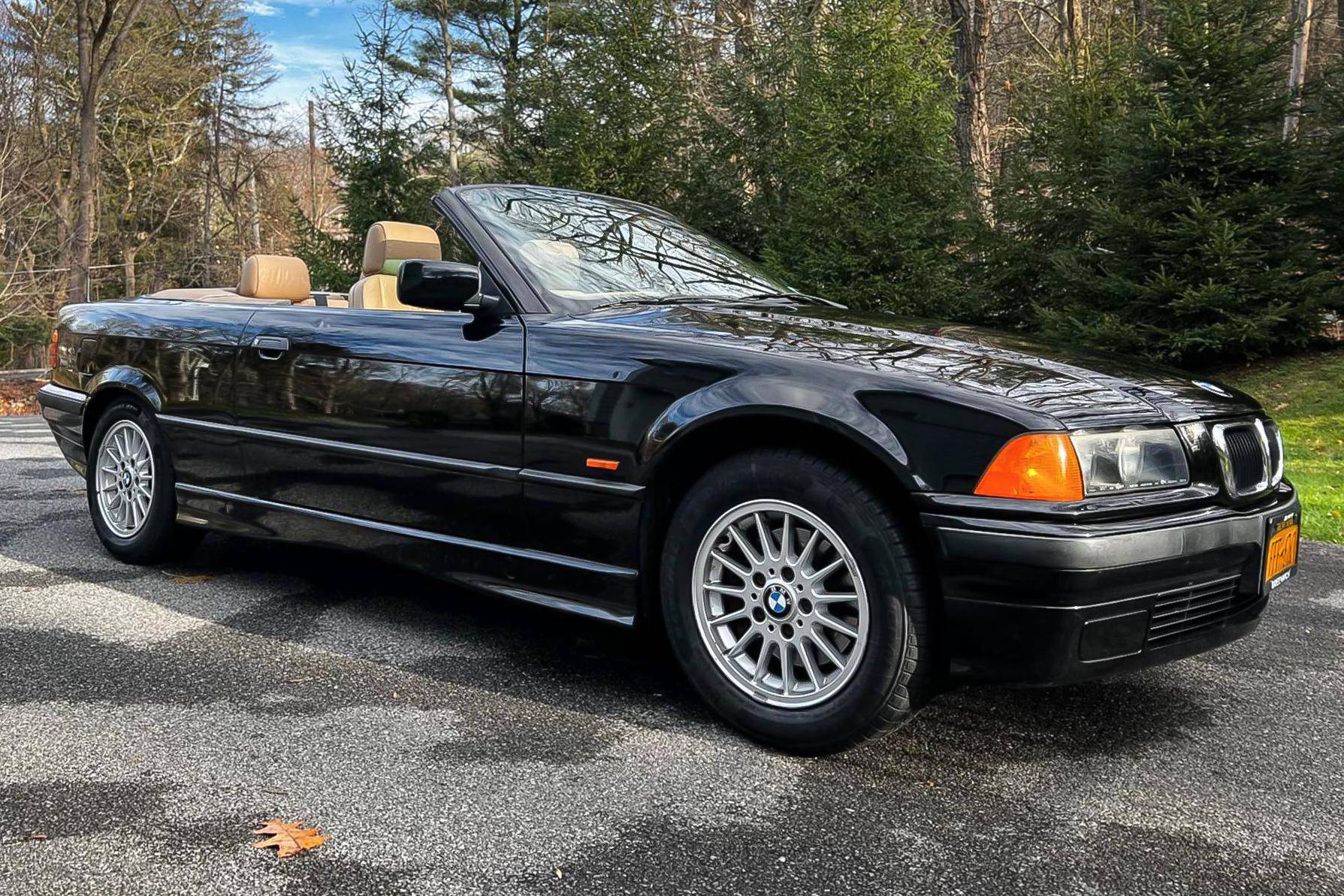 1998 BMW 323i Convertible for Sale - Cars & Bids