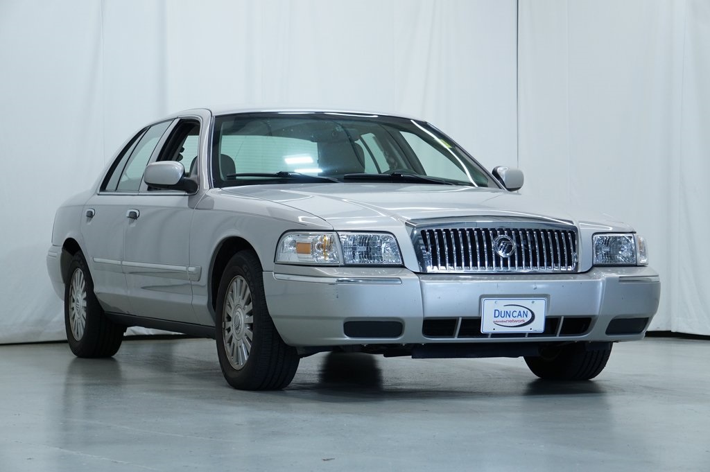 Used Mercury Grand Marquis With a 4.6-liter engine for sale: best prices  near you in the USA | CarBuzz