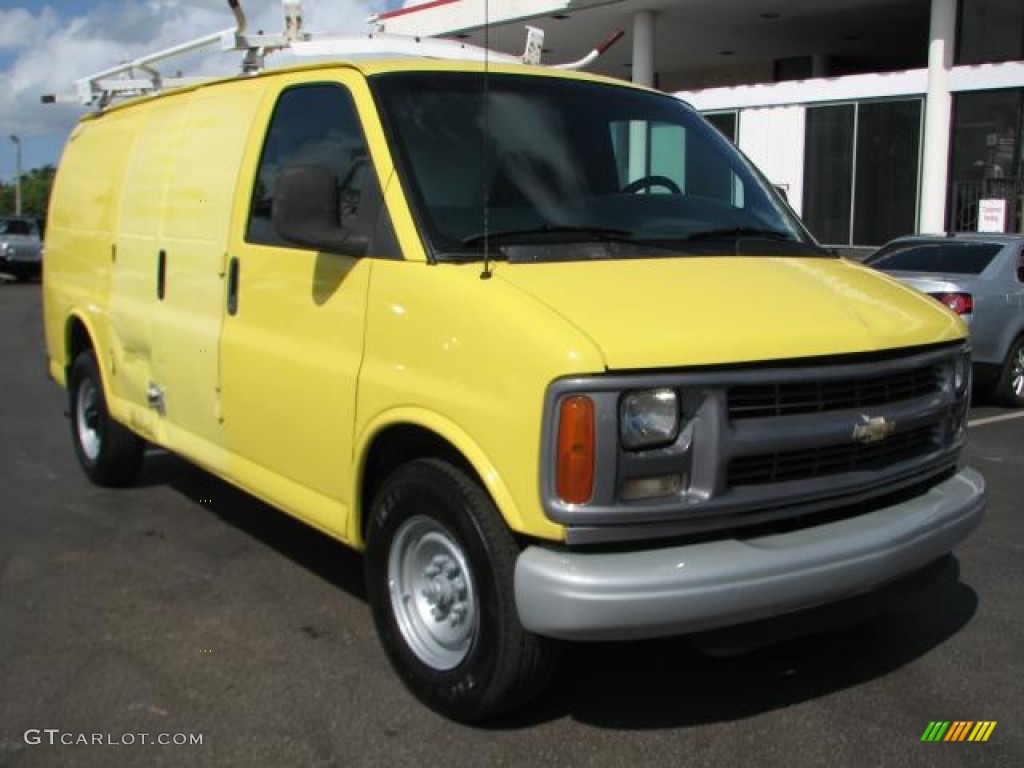 1999 Yellow Chevrolet Express 3500 Commercial Van #55757162 | GTCarLot.com  - Car Color Galleries
