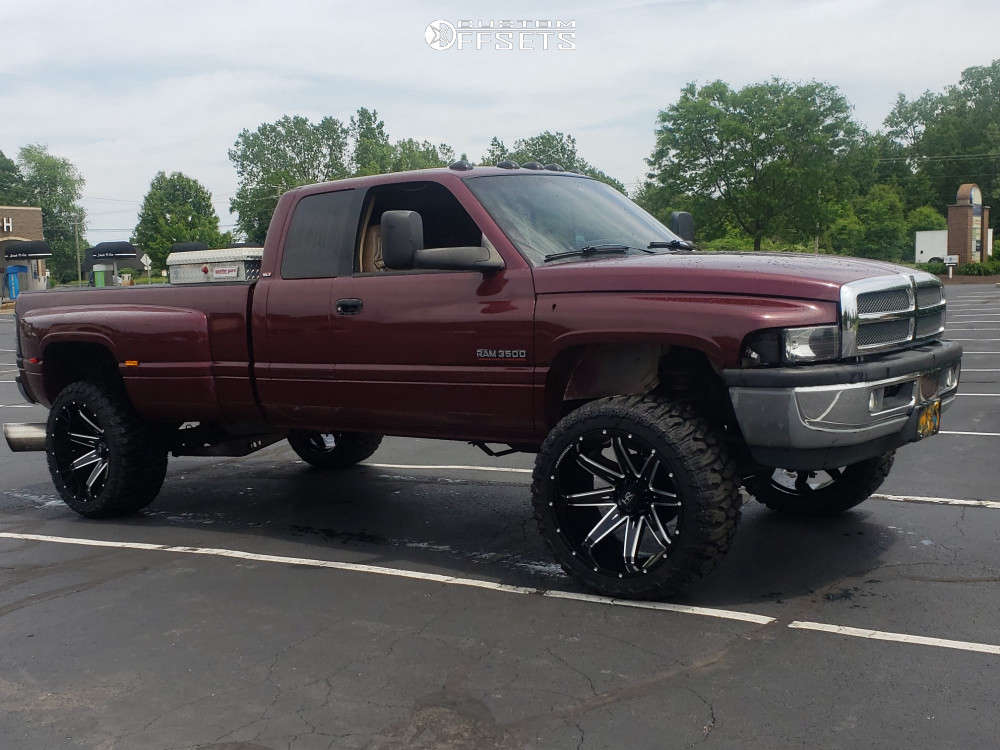 2000 Dodge Ram 3500 with 24x14 -76 Hardrock Painkiller Xposed and 375/40R24  Atturo Trail Blade Boss and Suspension Lift 3" | Custom Offsets