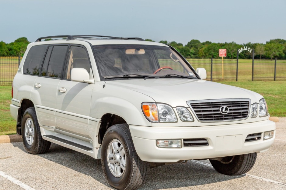 2000 Lexus LX470 for sale on BaT Auctions - sold for $30,750 on October 7,  2021 (Lot #56,789) | Bring a Trailer