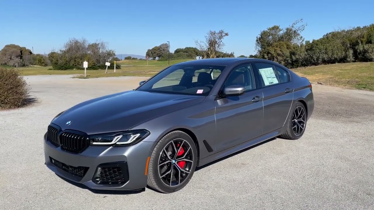 Tour the 2022 M550i in Bluestone Metallic | 4K - YouTube