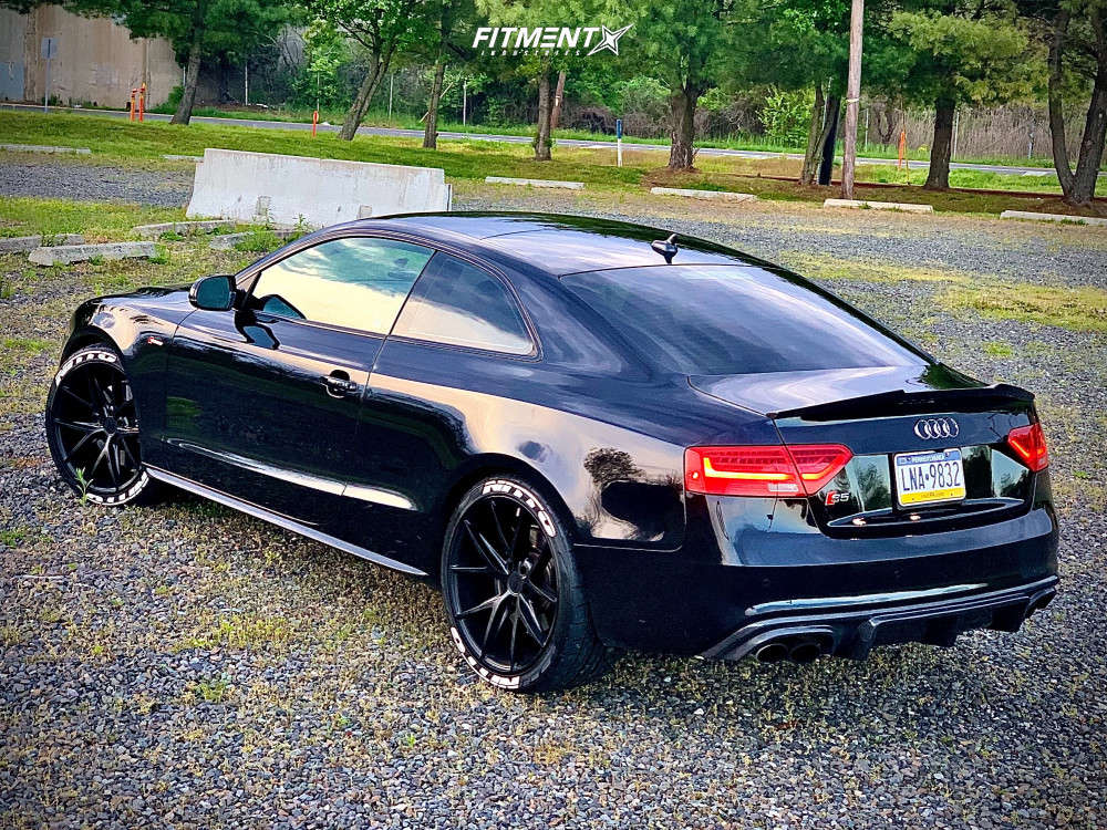 2015 Audi S5 Prestige with 20x10 Niche Misano and Nitto 275x35 on Stock  Suspension | 1672706 | Fitment Industries