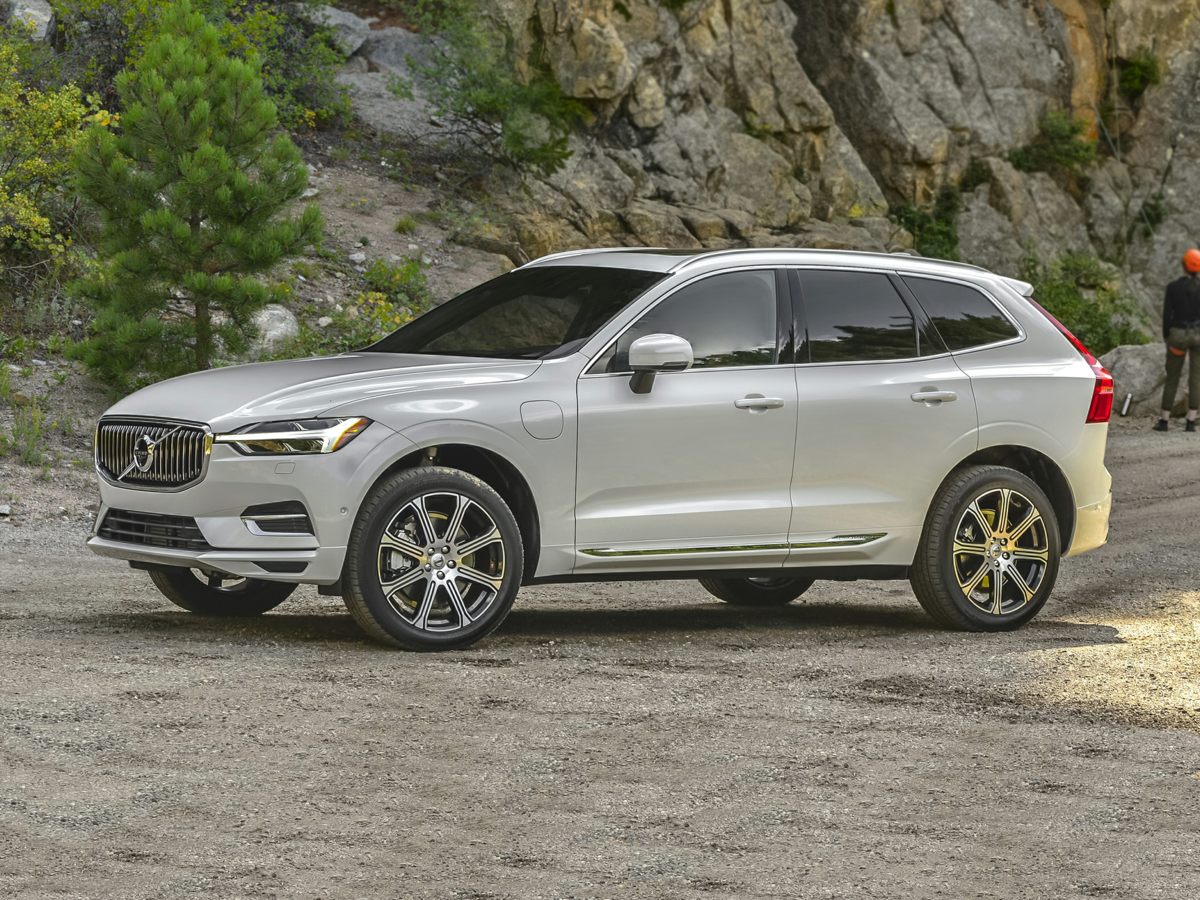 Used 2019 Volvo XC60 Hybrid For Sale at Volvo Cars Santa Monica | VIN:  LYVBR0DLXKB239399