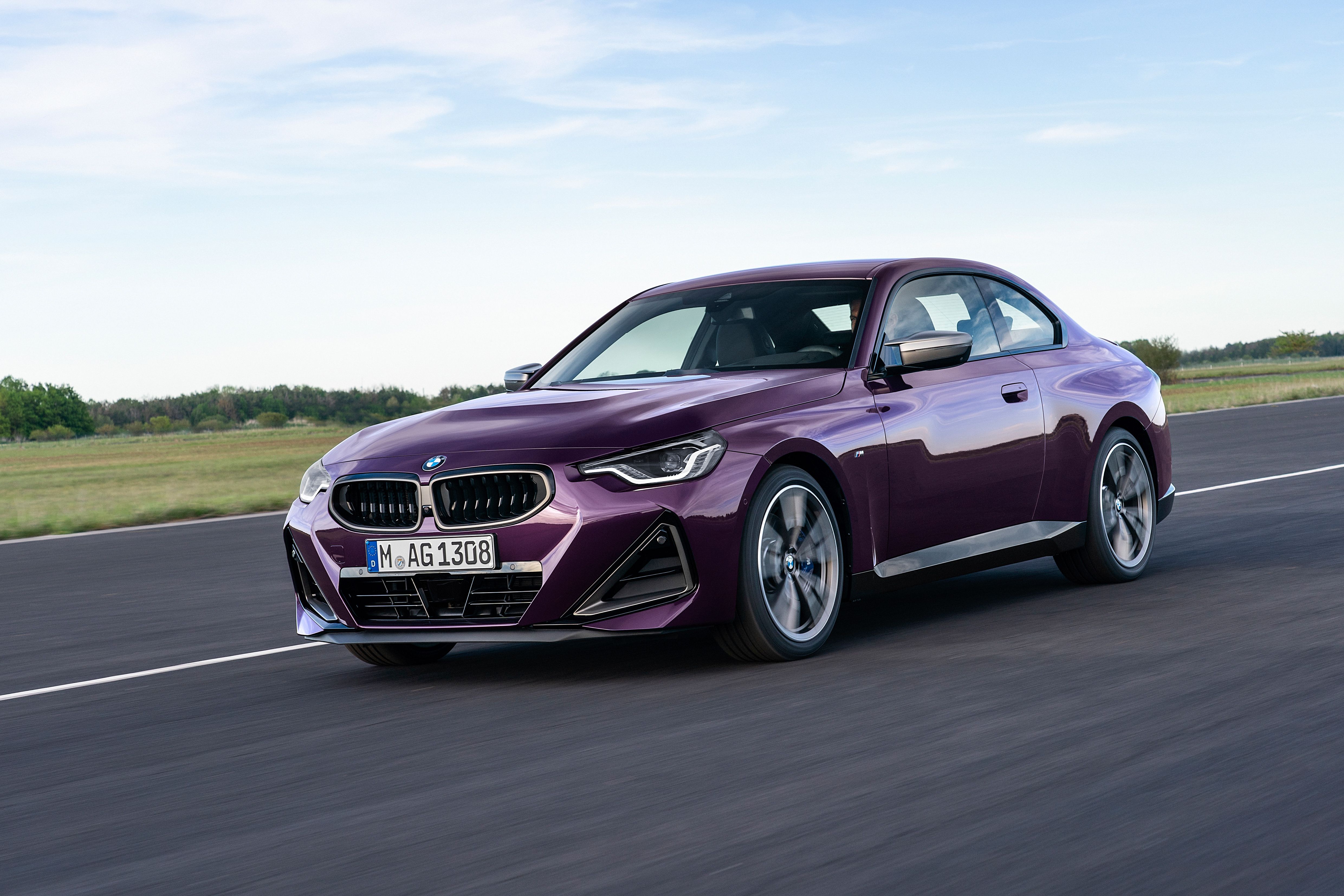 2022 BMW 2-Series Coupe Is Bigger and More Powerful