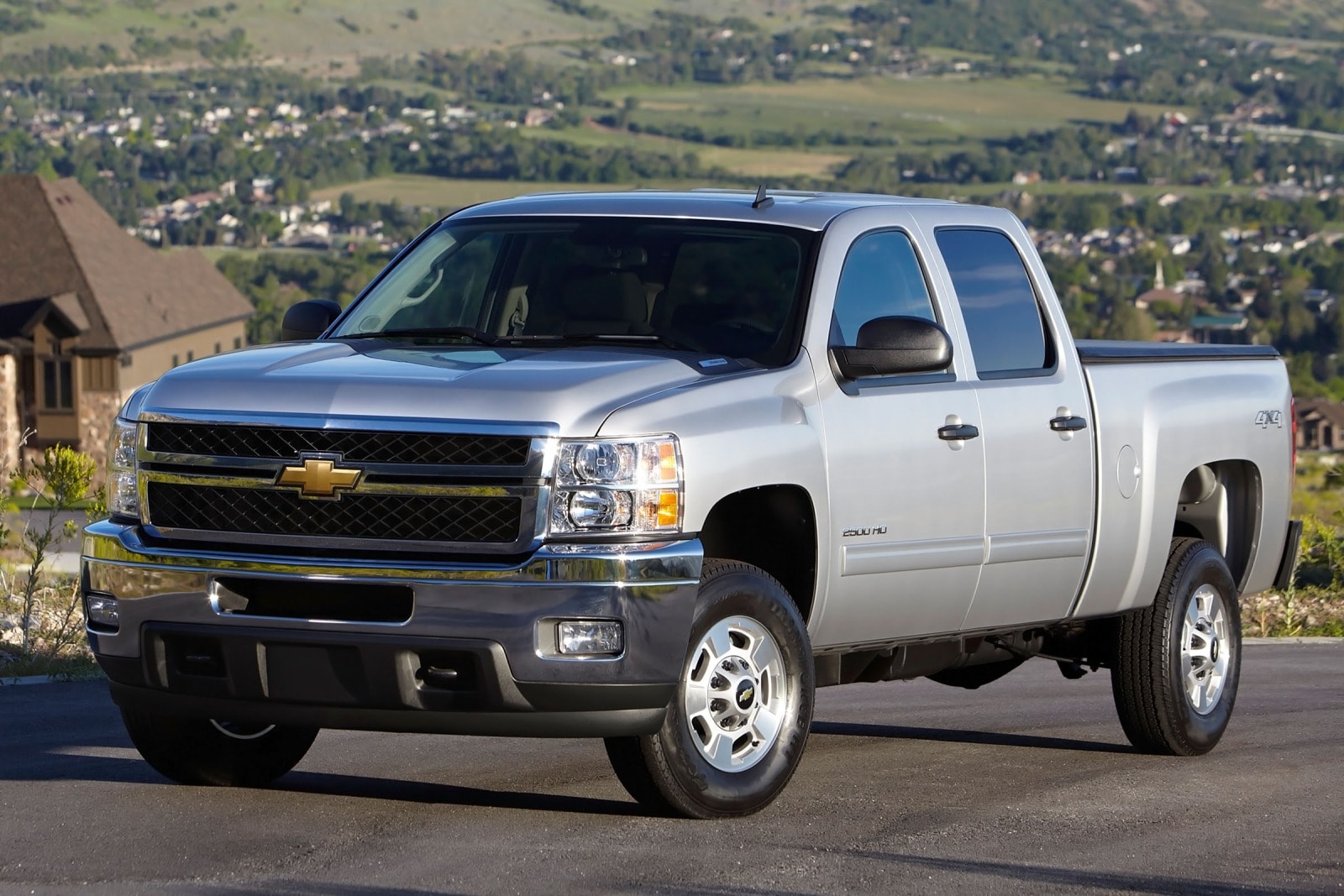 2013 Chevy Silverado 2500HD Review & Ratings | Edmunds