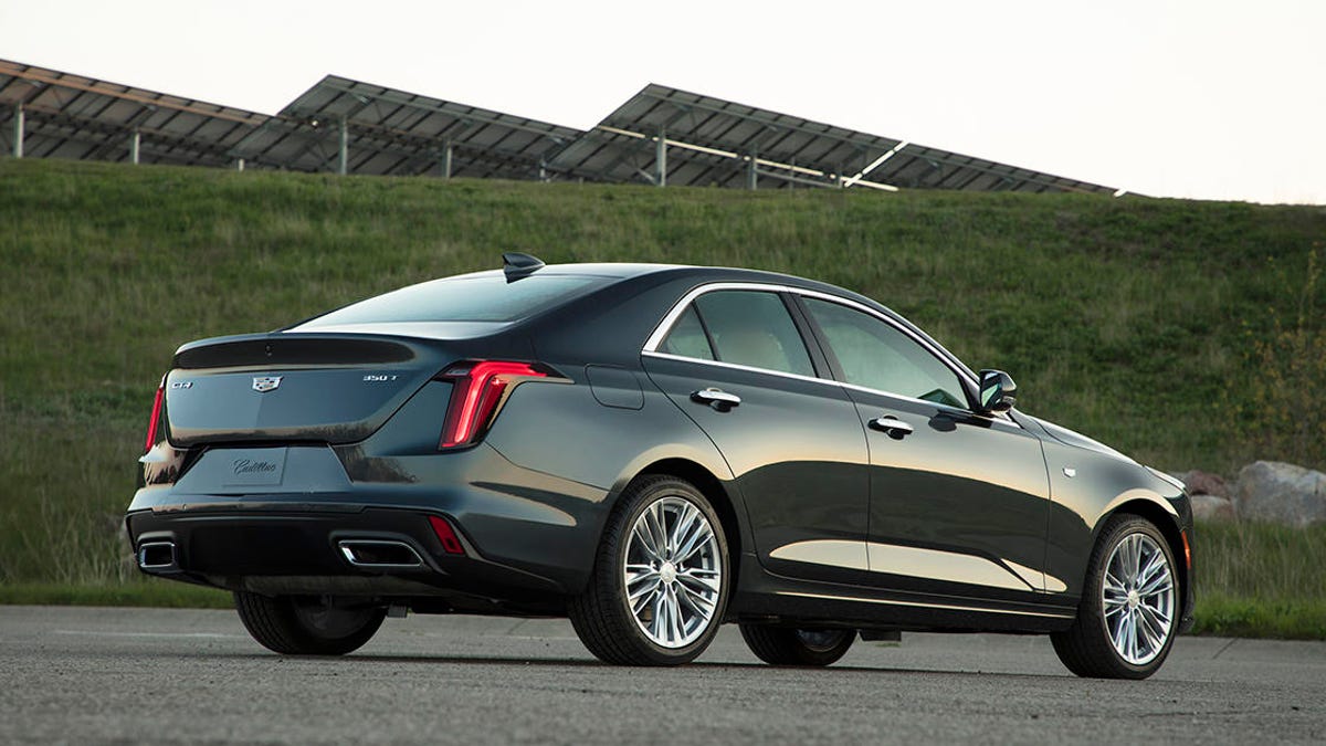 2020 Cadillac CT4 and its premium compact chops cost under $34,000 - CNET