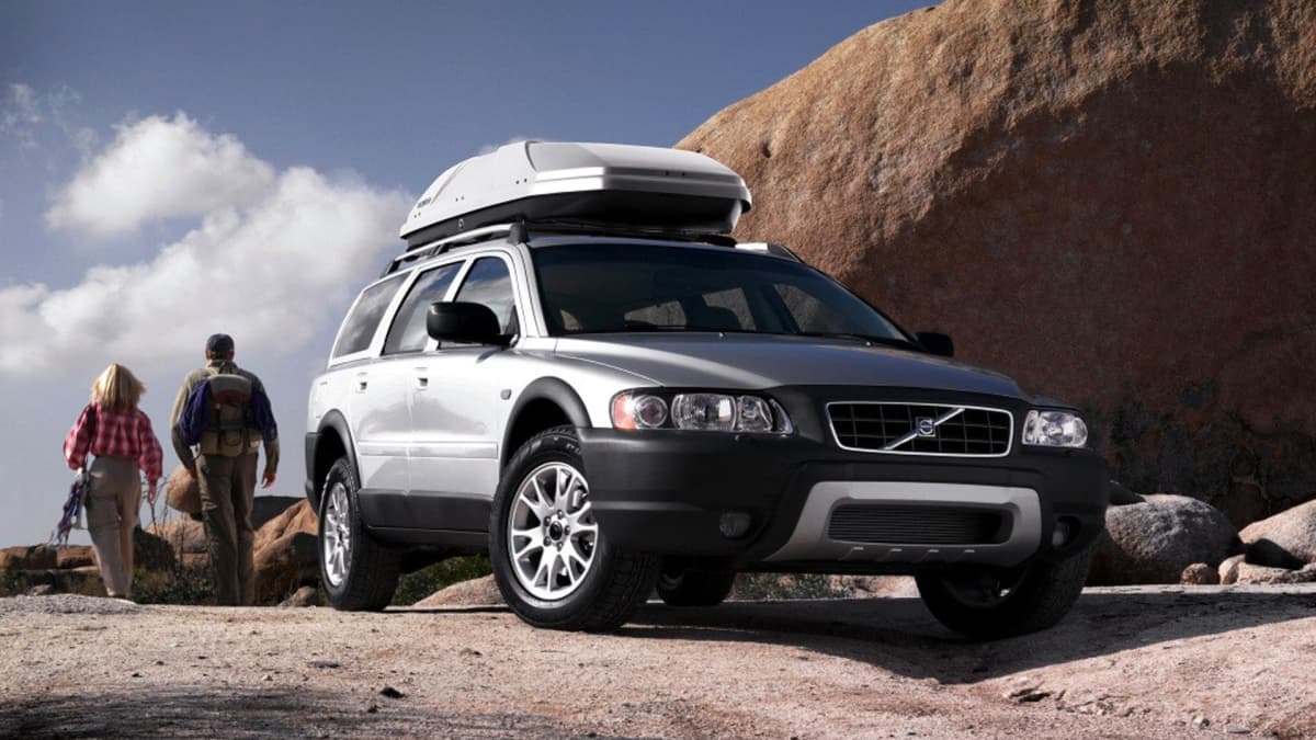 2003 Volvo Cross Country XC70 review: Used car guide - Drive