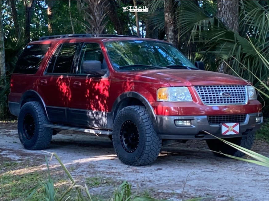 2005 Ford Expedition Wheel Offset Aggressive > 1" Outside Fender Suspension  Lift 3.5" | 1532270 | TrailBuilt Off-Road