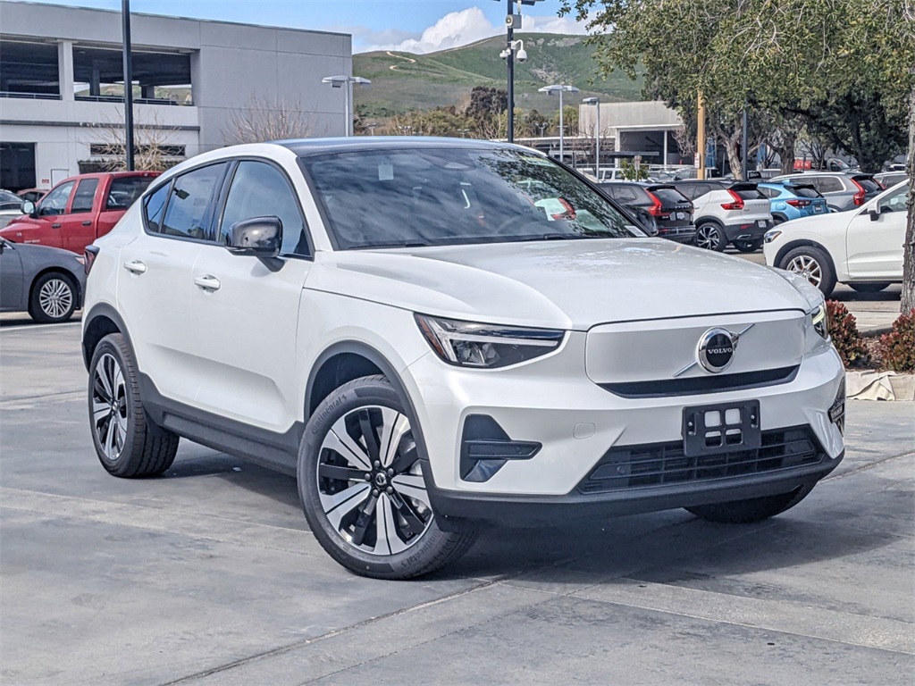 New 2023 Volvo C40 Recharge Pure Electric Twin Core 4D Sport Utility in  Pasadena #26230161 | Rusnak Auto Group