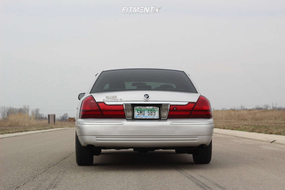 2004 Mercury Grand Marquis GS with 16x7 Primax 776 and Milestar 225x60 on  Stock Suspension | 1611018 | Fitment Industries