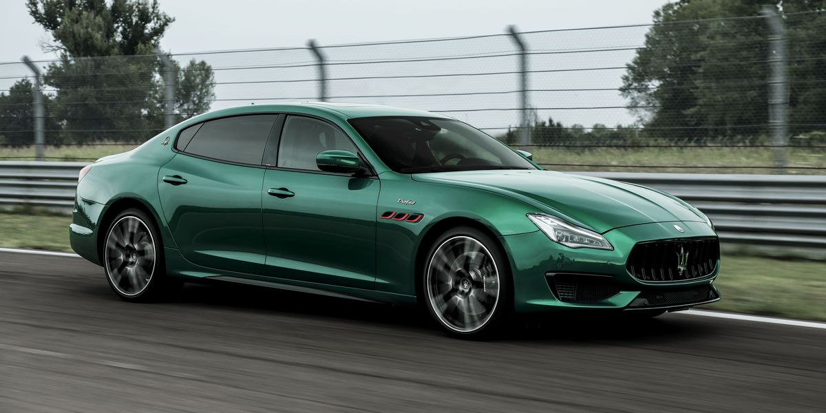 2022 Maserati Quattroporte Review, Pricing, and Specs