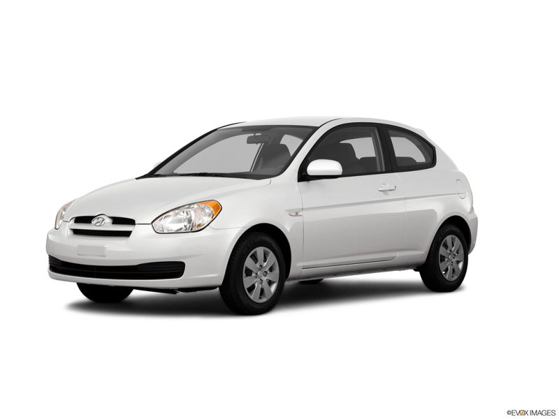 2011 Hyundai Accent Research, Photos, Specs and Expertise | CarMax