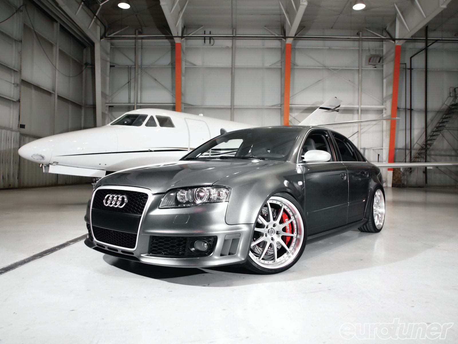 2007 Audi RS4 - Supercar Status