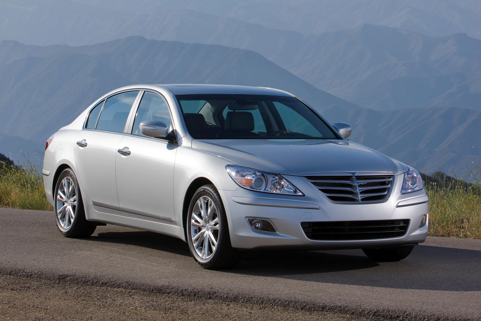 2011 Hyundai Genesis: Review, Trims, Specs, Price, New Interior Features,  Exterior Design, and Specifications | CarBuzz