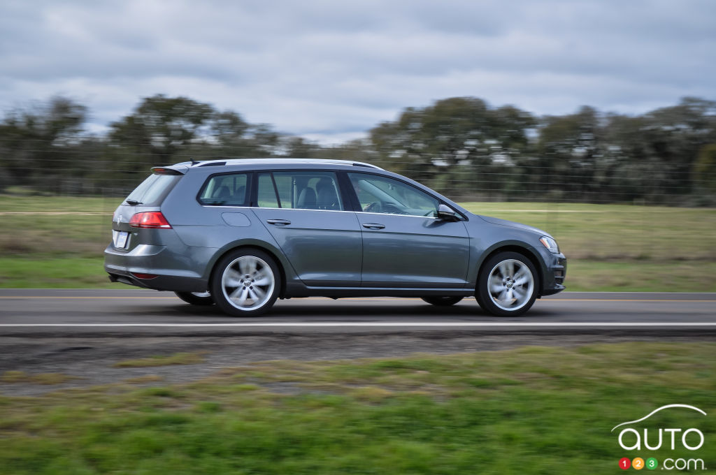 2015 Volkswagen Golf Sportwagon First Impression Editor's Review | Car  Reviews | Auto123