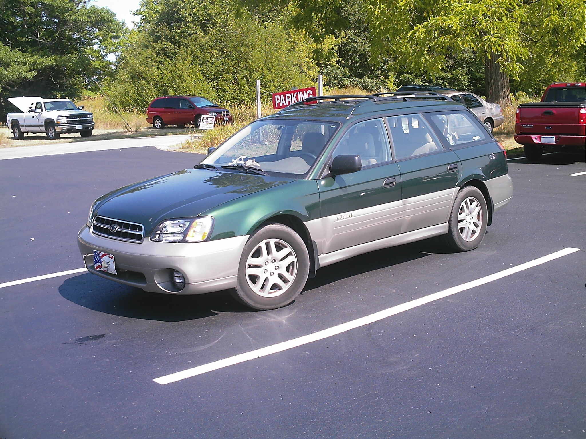 File:Subaru Outback 2000.jpg - Wikimedia Commons