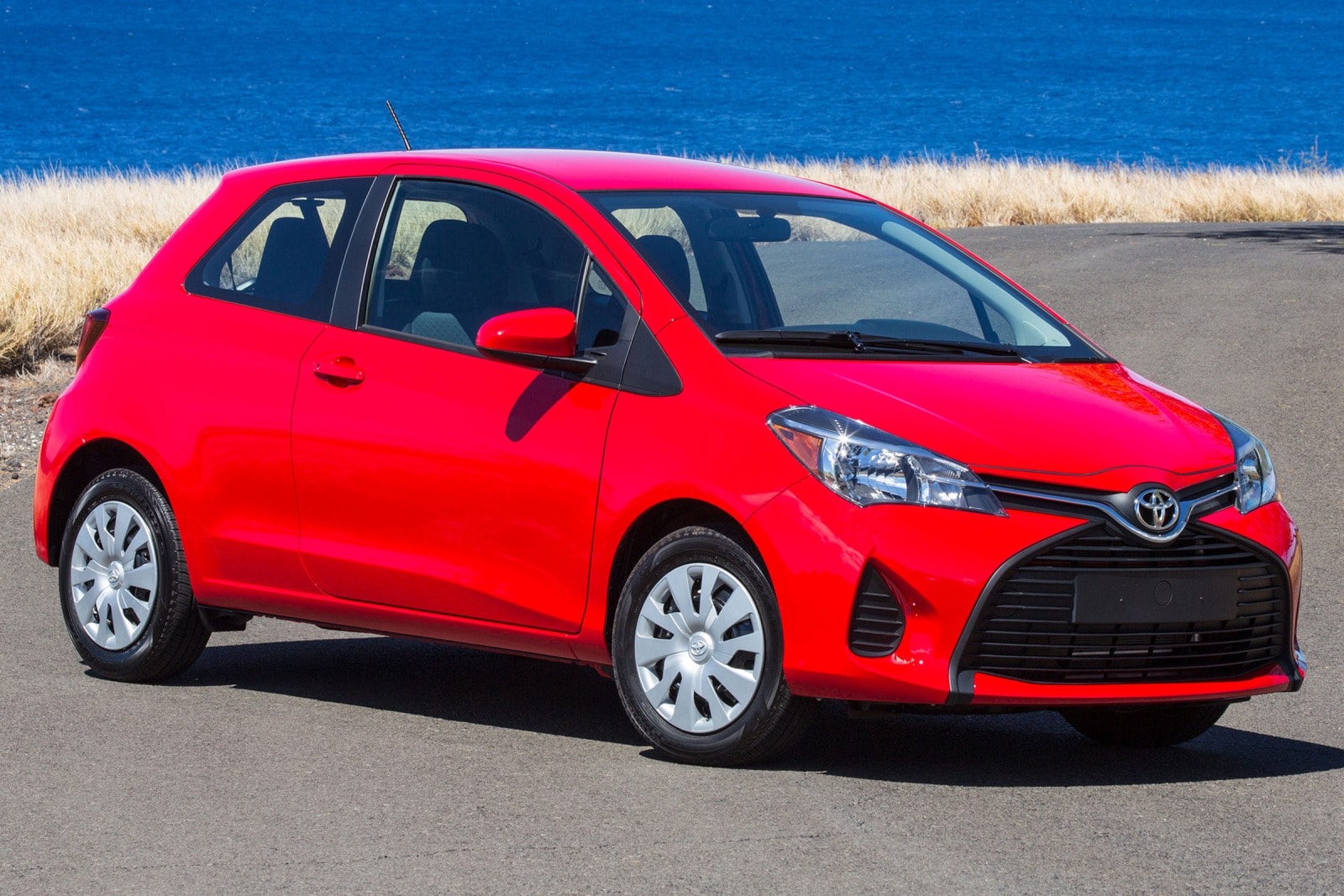 2015 Toyota Yaris Review & Ratings | Edmunds