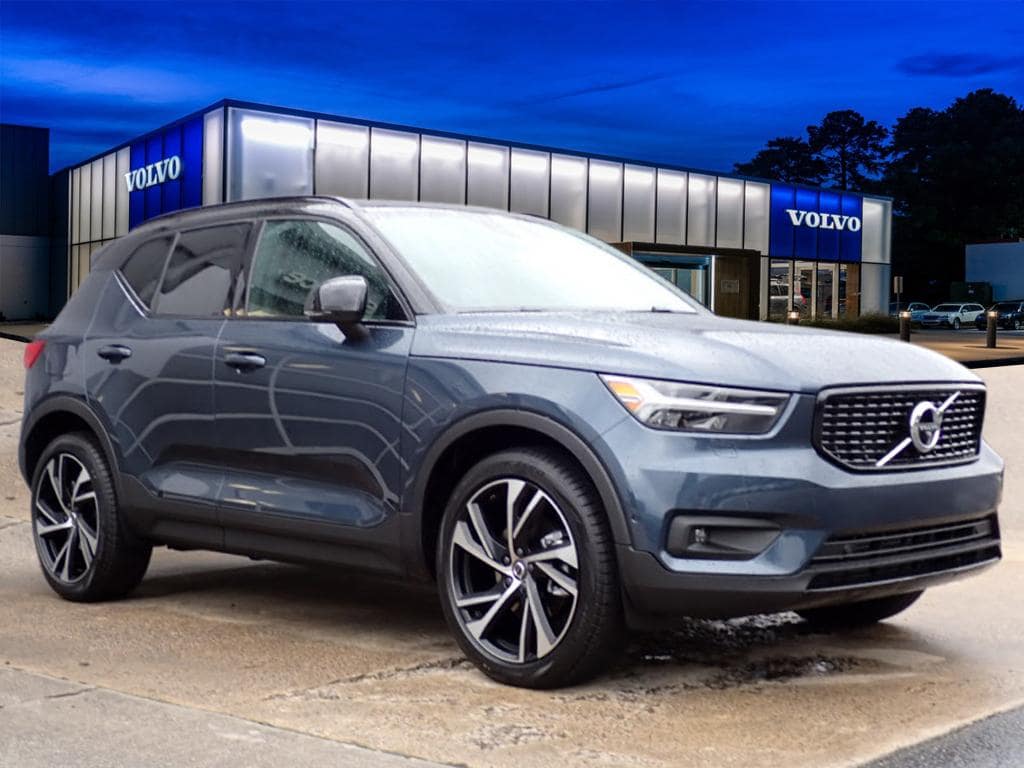New 2022 Volvo XC40 For Sale at Volvo Cars of Cary | VIN: YV4AC2HM8N2646216