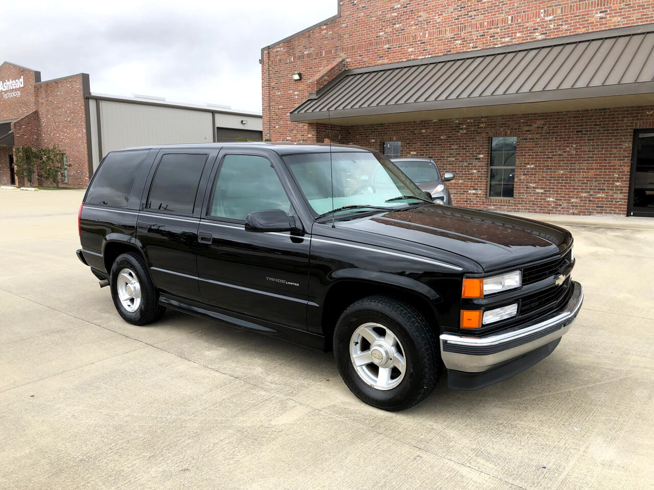 Used 2000 Chevrolet Tahoe Limited 2WD for Sale in Houma LA 70364 Regal  Motors