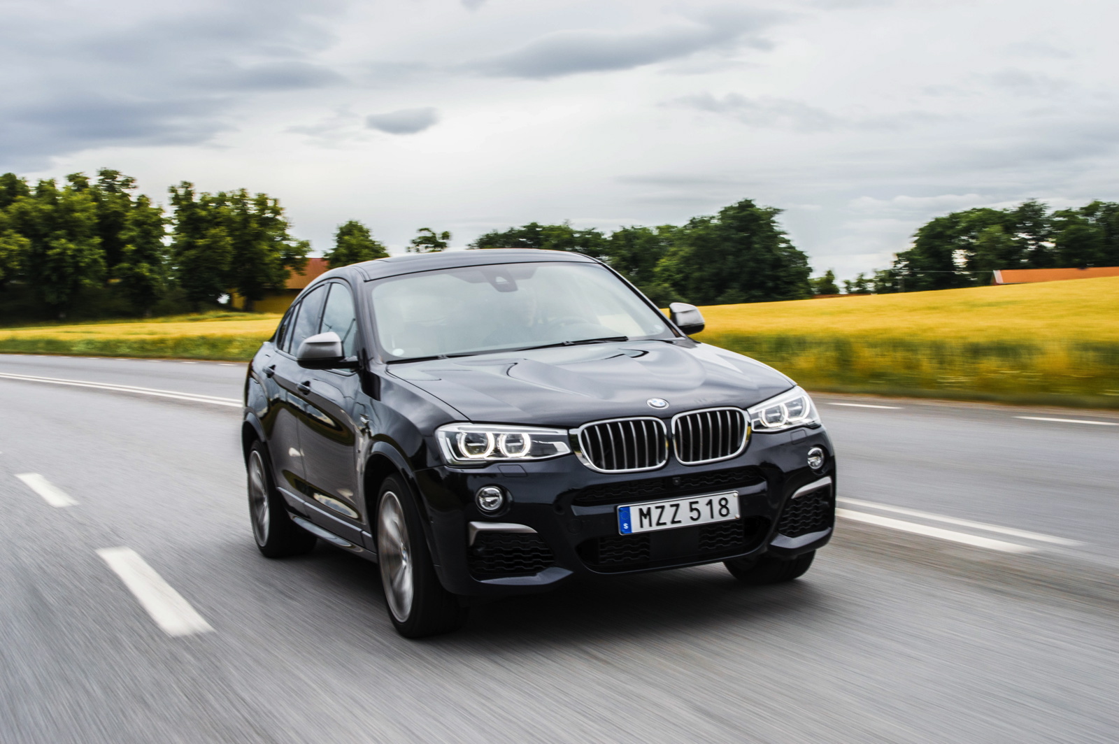 BMW X4 is contender in Motor Trend's SUV of the Year