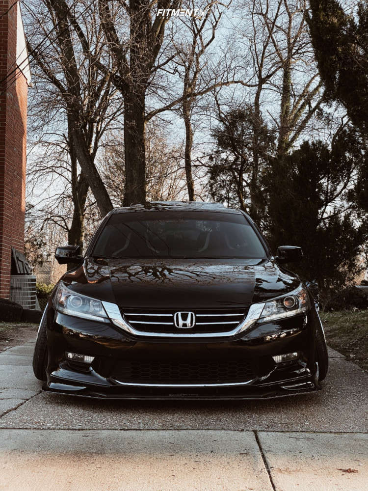 2015 Honda Accord EX with 19x10.5 GMR Gs-107 and Achilles 235x40 on Air  Suspension | 1056038 | Fitment Industries
