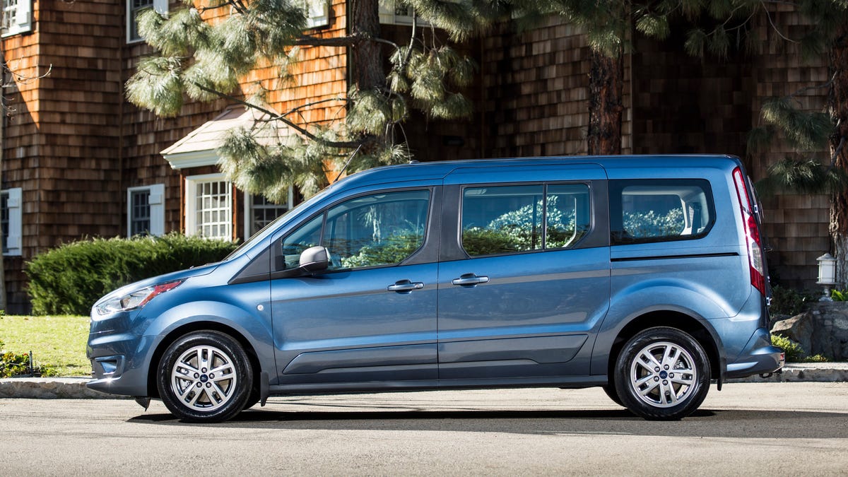 The 2019 Ford Transit Connect Wagon Is A Diesel Van For Your Awesome Parents