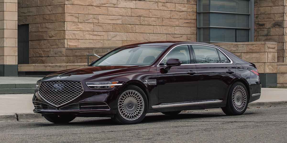 2022 Genesis G90 Review, Pricing, and Specs
