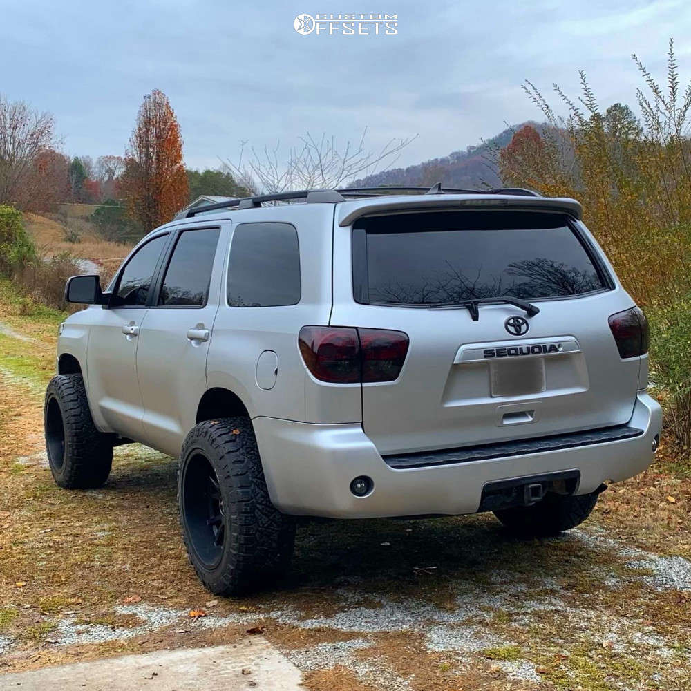 2013 Toyota Sequoia with 22x12 -44 Hostile Rage and 35/12.5R22 Nitto Ridge  Grappler and Suspension Lift 3" | Custom Offsets