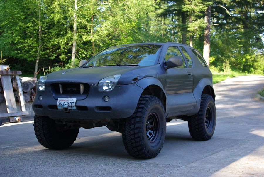 Eric Frentress's 1999 Isuzu VehiCROSS on Wheelwell