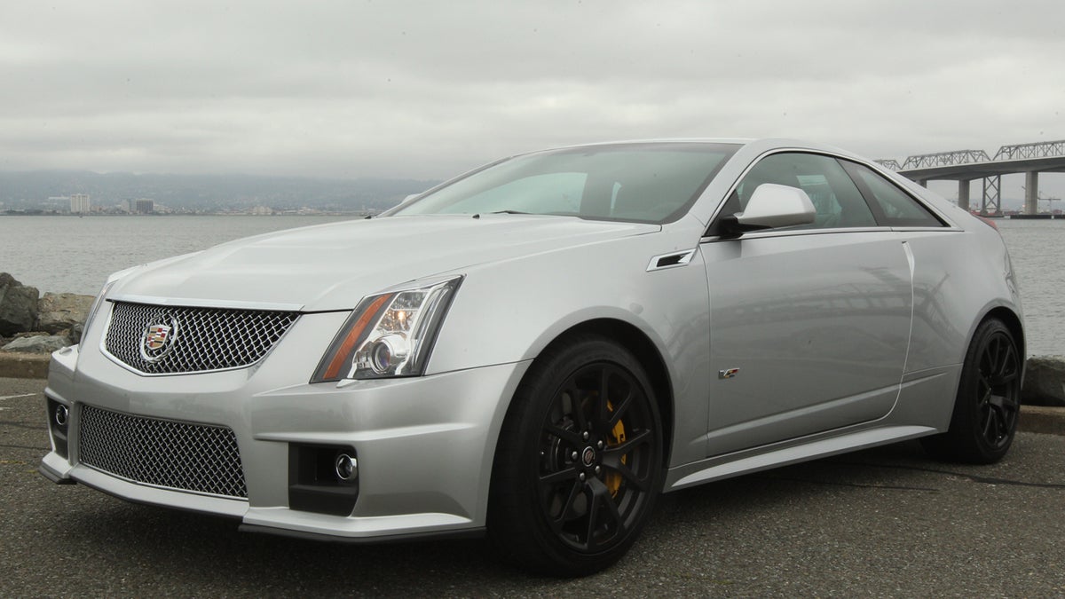 2011 Cadillac CTS-V Coupe review: 2011 Cadillac CTS-V Coupe - CNET