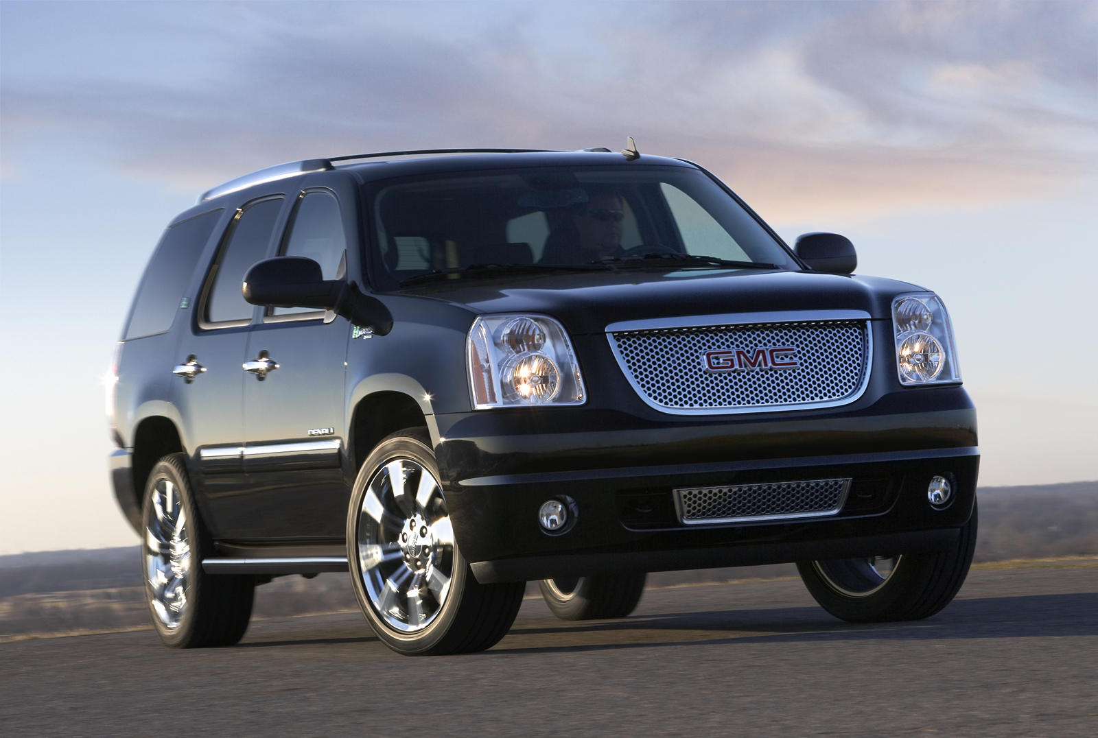 2012 GMC Yukon Hybrid Exterior Photos | CarBuzz