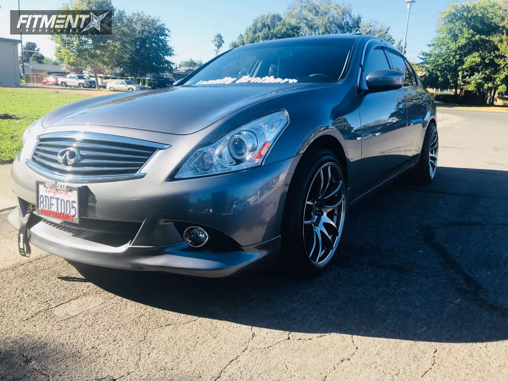 2012 INFINITI G25 Journey with 19x9.5 Vordoven Forme 9 and Radar 235x40 on  Stock Suspension | 470084 | Fitment Industries