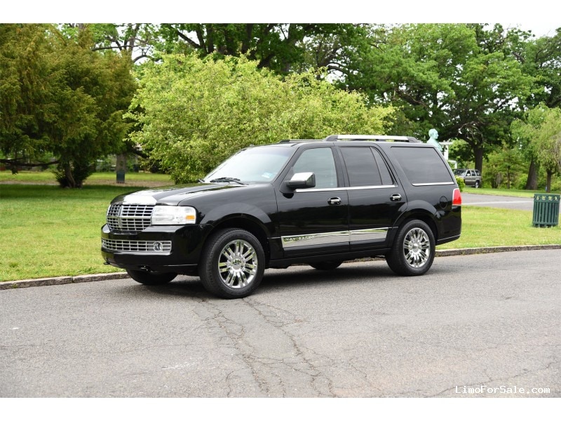 Used 2009 Lincoln Navigator SUV Limo - Paterson, New Jersey - $10,500 -  Limo For Sale